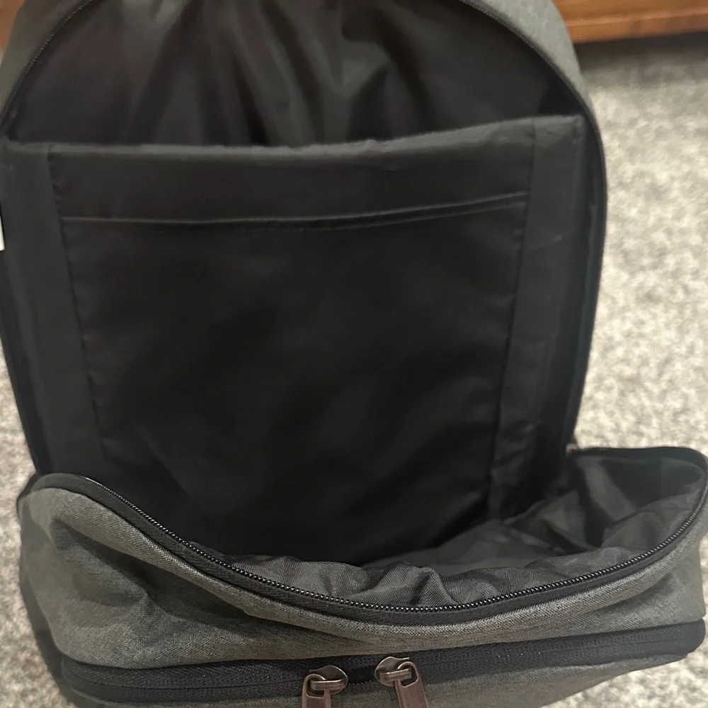 Case Logic Heritage Charcoal Backpack